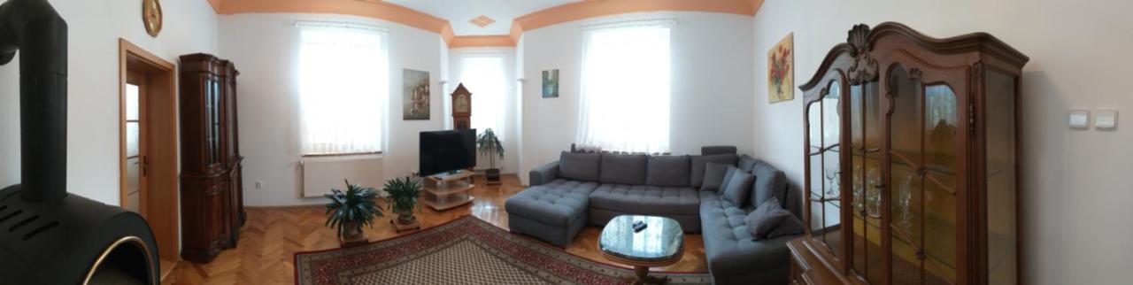 Apartman Kraslice Ngoại thất bức ảnh
